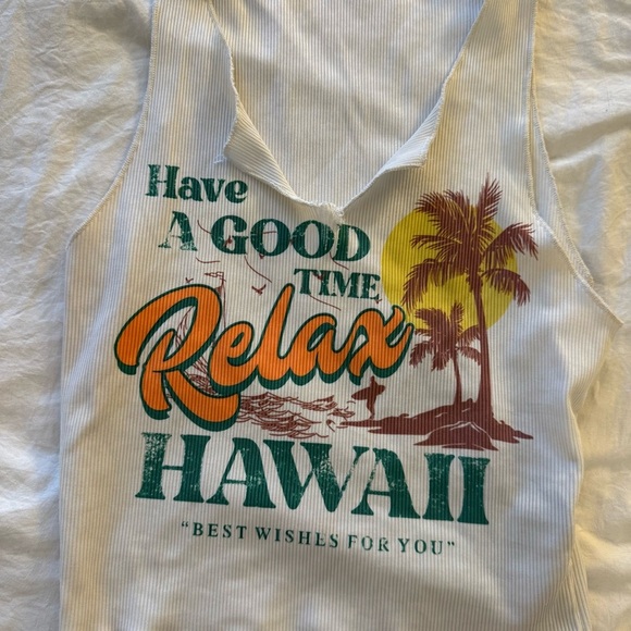 Women’s Hawaii Graphic Tank Top | trendy retro crop tank | Small - Picture 2 of 4